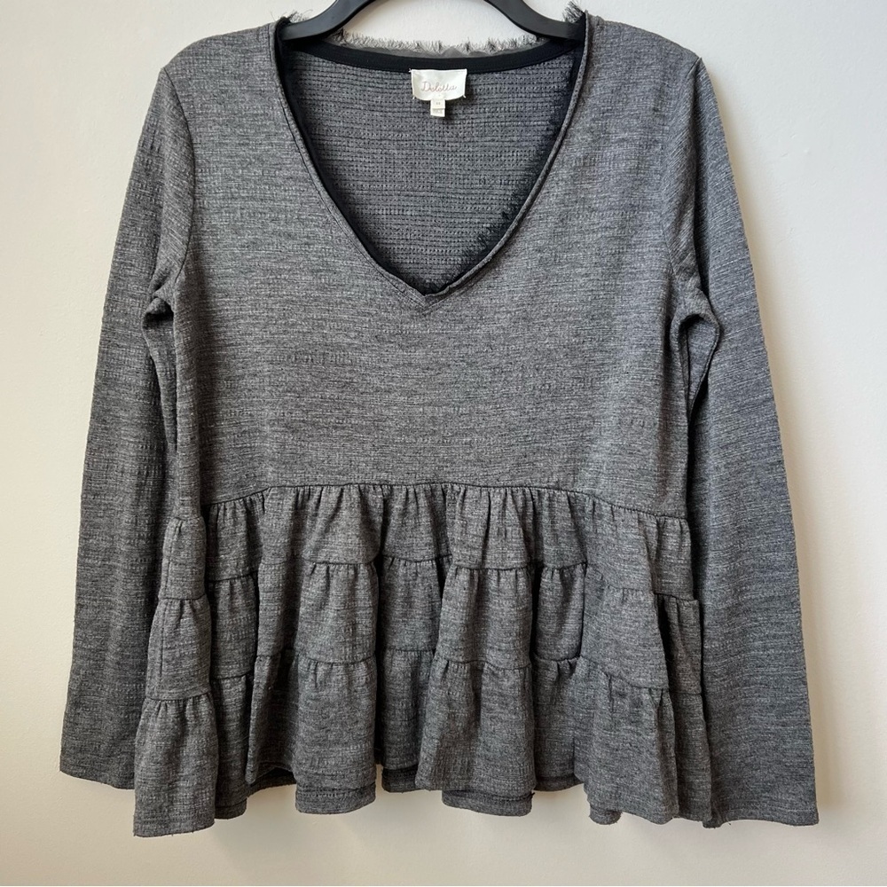 Anthropologie Deletta Thea Tiered Ruffle Peplum Top V-Neck Long Sleeve Gray XS